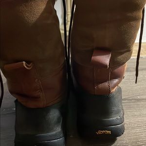 Brown uggs for men , used but still has life to them. Size 10CAD